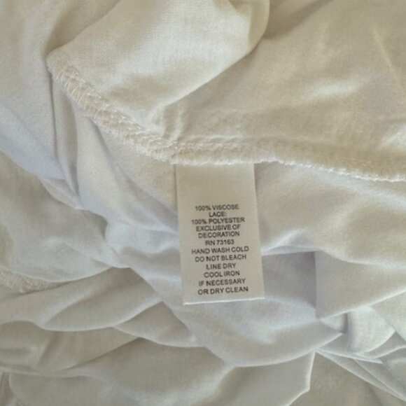 Cupio Layered Embroidered White Tank Top Womens Size M BNWT - Picture 6 of 6